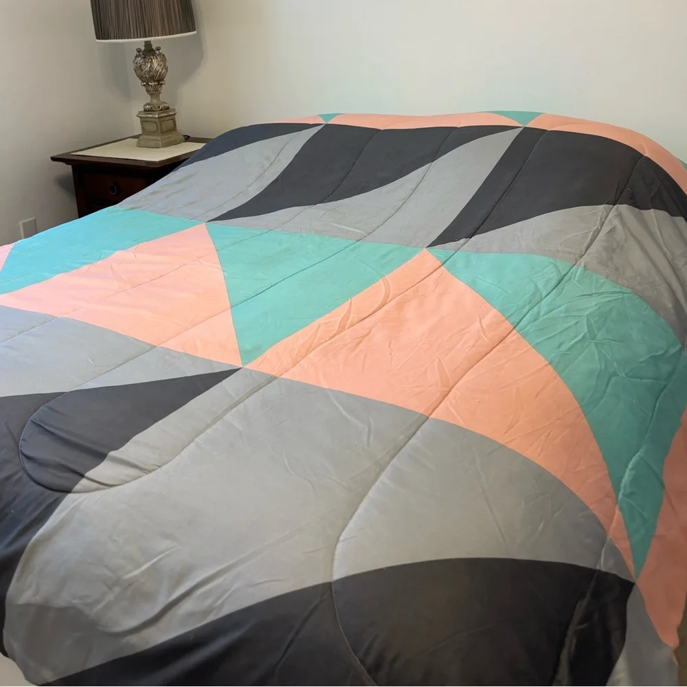 Comforter Bedspread Colorful Geometric Contemporary Retro Pattern Full Queen